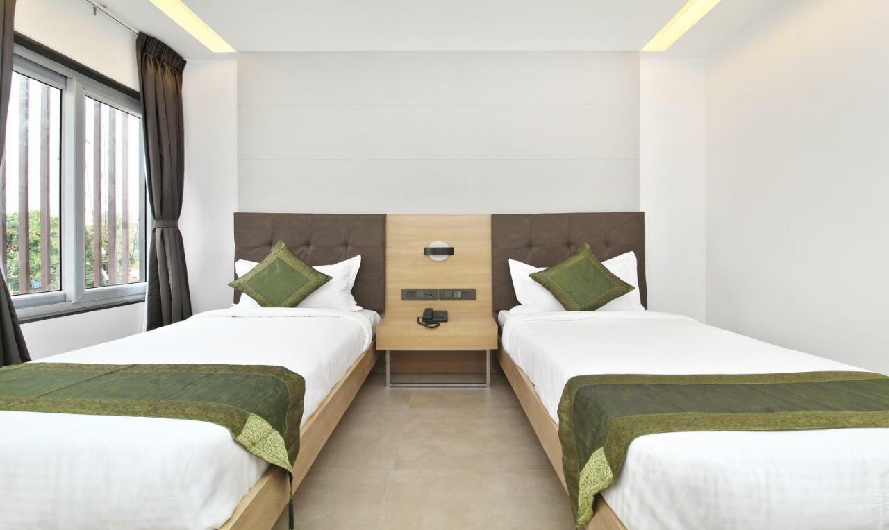 Treebo City Inn Satara Bagian luar foto